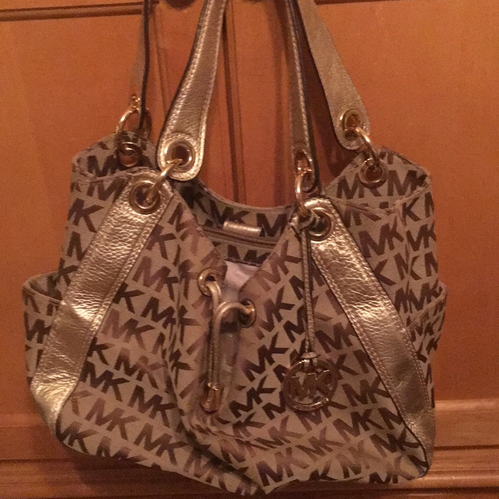 Michael Kors shoulder bag